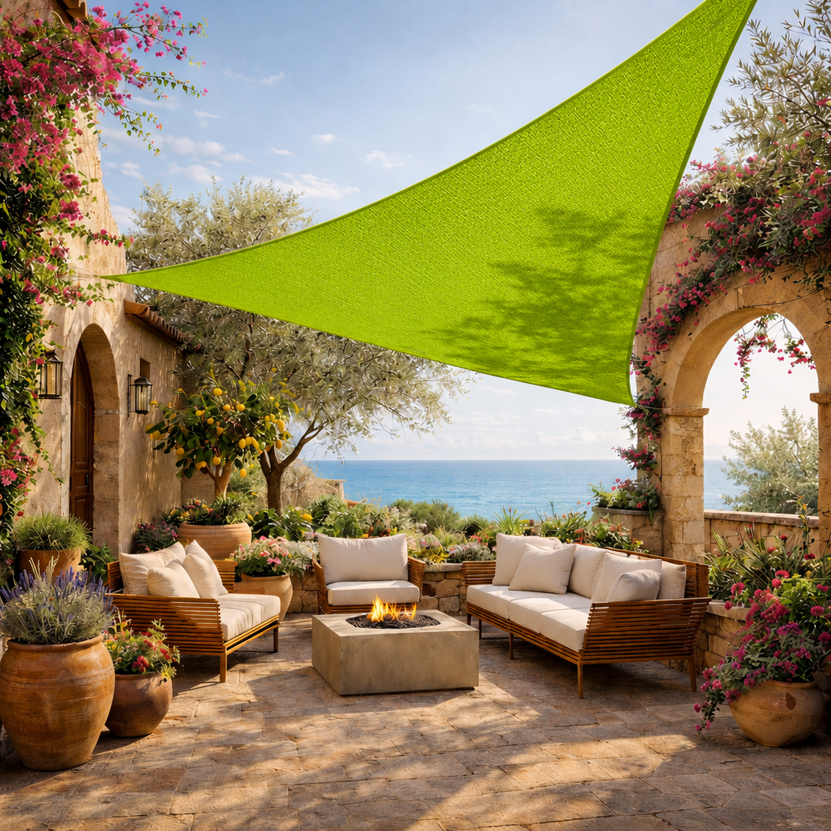 Voile d’ombrage triangulaire HDPE respirante & anti-UV